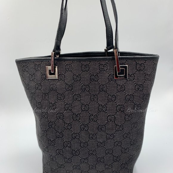 Authentic Gucci Monogram Bucket Shoulder Bag - Picture 5 of 13